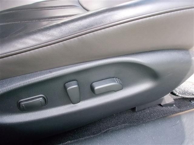 NISSAN FUGA 2016 Image 31