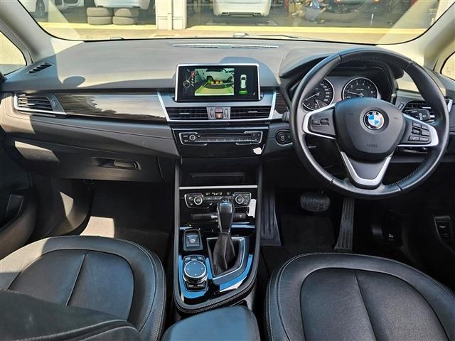 BMW 2SERIES GRAN TOU 2016 Image 31