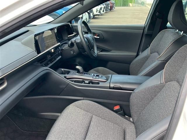 TOYOTA CROWN CROSSOVER 2022 Image 31