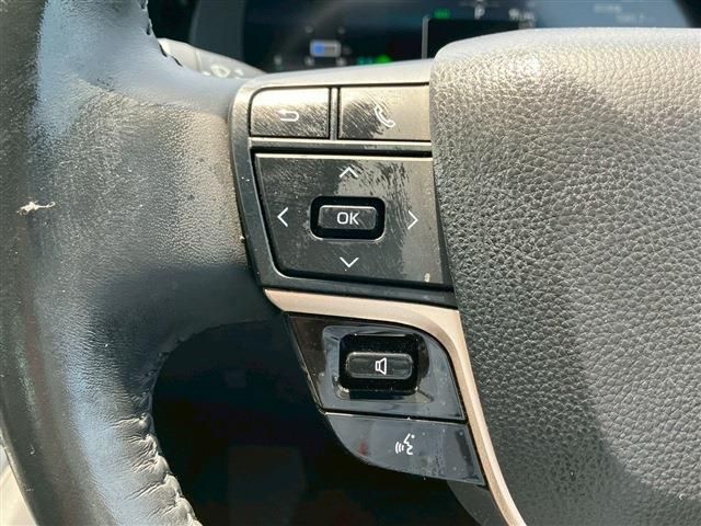 TOYOTA CROWN CROSSOVER 2022 Image 31