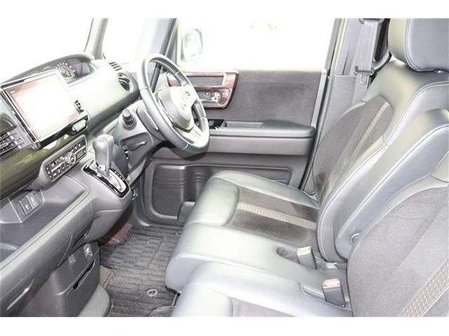 HONDA N BOX CUSTOM 2020 Image 31