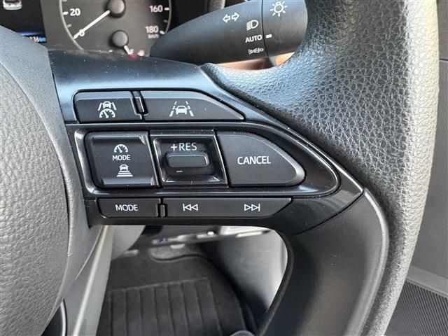 TOYOTA SIENTA HYBRID 2024 Image 31