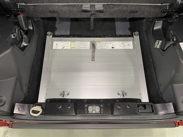 DAIHATSU TANTO 2019 Image 31