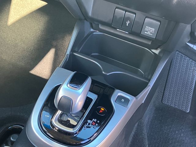 HONDA FIT HYBRID 4WD 2018 Image 31