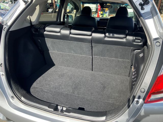 HONDA FIT HYBRID 4WD 2018 Image 31