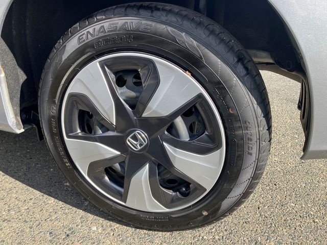 HONDA FIT HYBRID 4WD 2018 Image 31