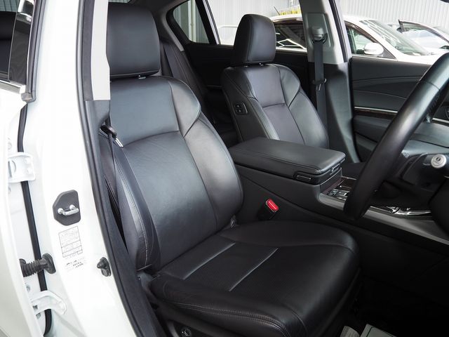 HONDA LEGEND HYBRID 2015 Image 31