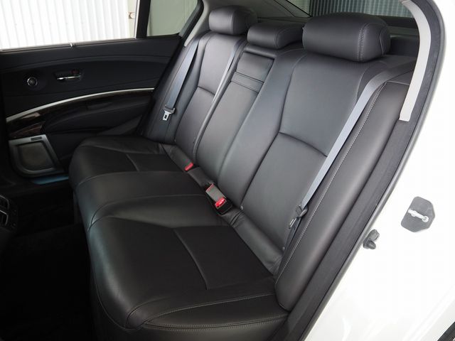 HONDA LEGEND HYBRID 2015 Image 31