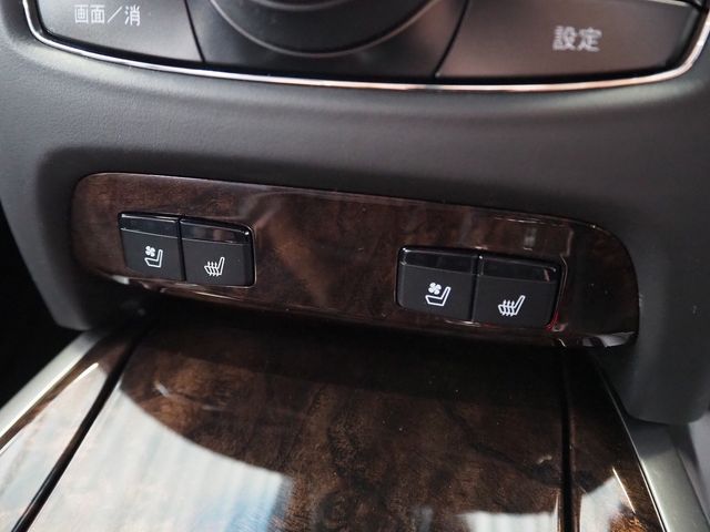 HONDA LEGEND HYBRID 2015 Image 31