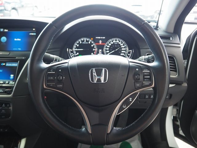 HONDA LEGEND HYBRID 2015 Image 31