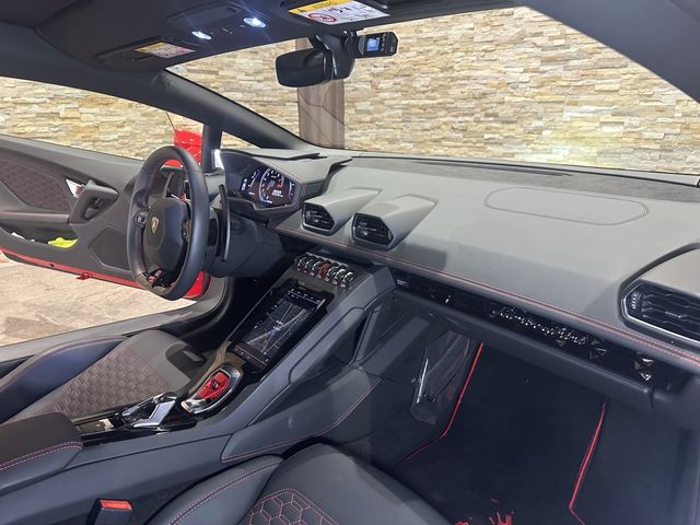 LAMBORGHINI HURACAN 2020 Image 31