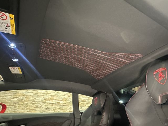 LAMBORGHINI HURACAN 2020 Image 31