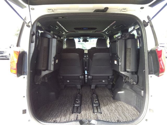 TOYOTA ALPHARD 4WD 2020 Image 31