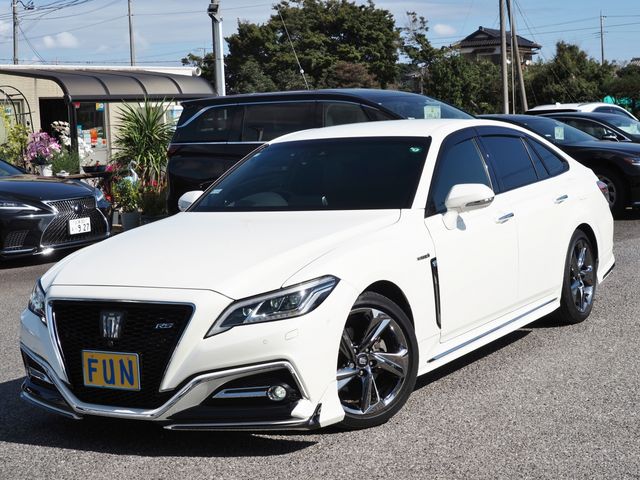 TOYOTA CROWN SEDAN HYBRID 2018 Image 31