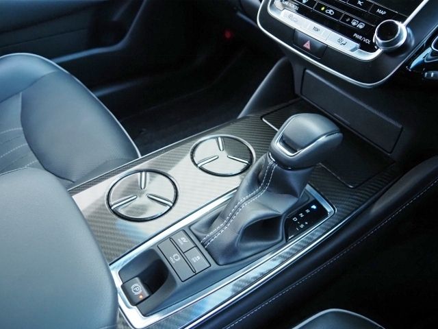 TOYOTA CROWN SEDAN HYBRID 2018 Image 31