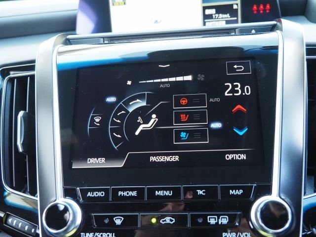 TOYOTA CROWN SEDAN HYBRID 2018 Image 31