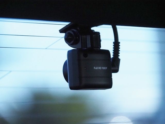 TOYOTA CROWN SEDAN HYBRID 2018 Image 31