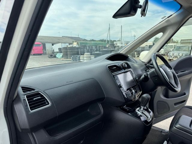 NISSAN SERENA  S-HYBRID 2014 Image 31