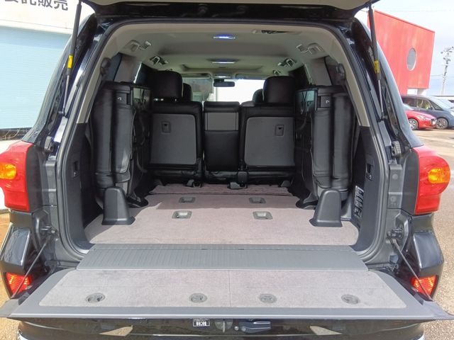 TOYOTA LANDCRUISER WAGON 2015 Image 31