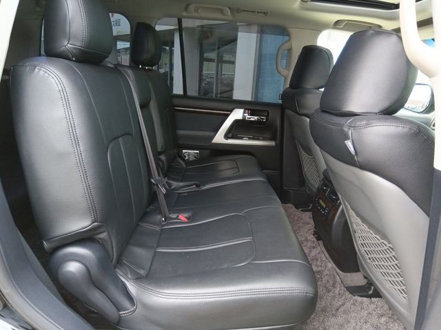 TOYOTA LANDCRUISER WAGON 2015 Image 31