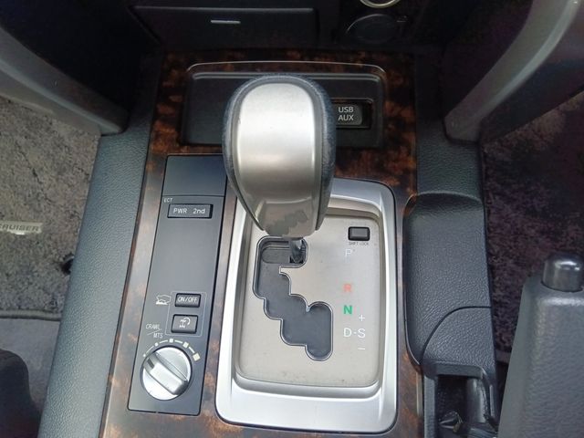 TOYOTA LANDCRUISER WAGON 2015 Image 31