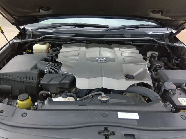 TOYOTA LANDCRUISER WAGON 2015 Image 31