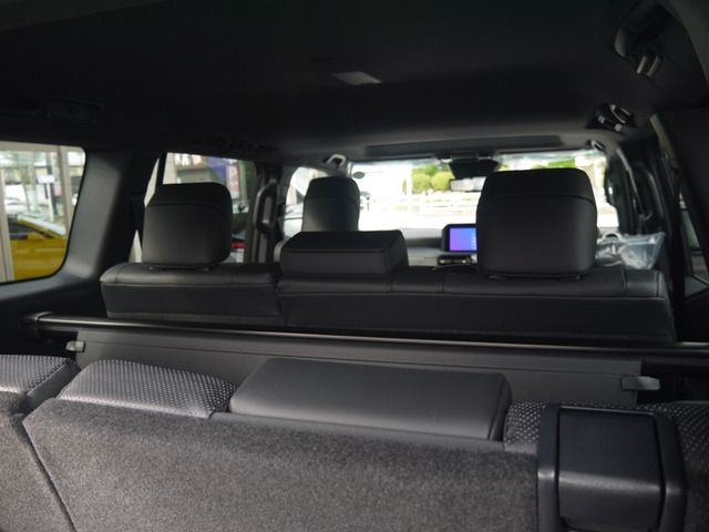 TOYOTA LANDCRUISER 250 2024 Image 31