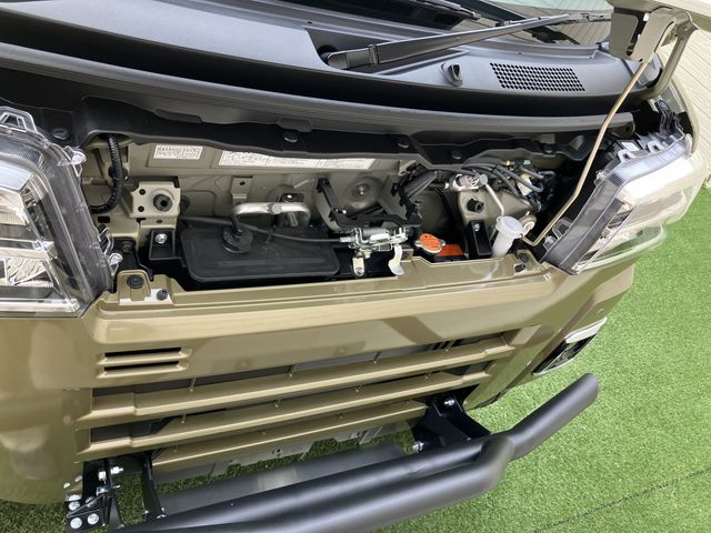 DAIHATSU ATRAI VAN 4WD 2025 Image 31