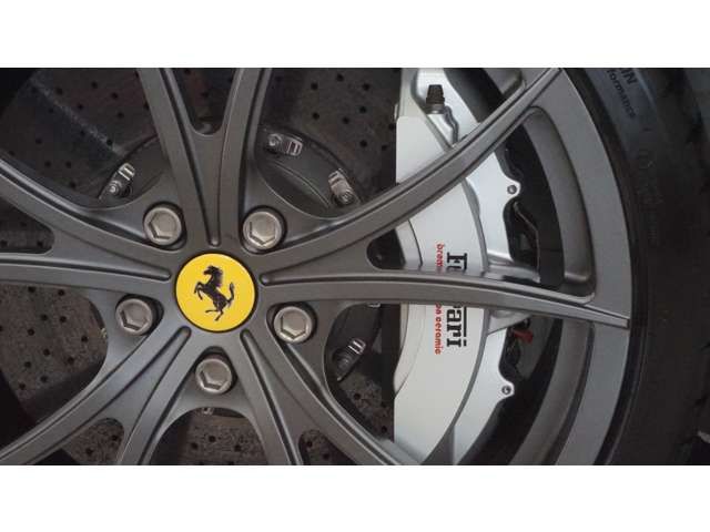 FERRARI 458 SPIDER 2013 Image 31
