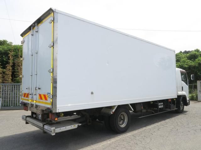 ISUZU FORWARD 2014 Image 31