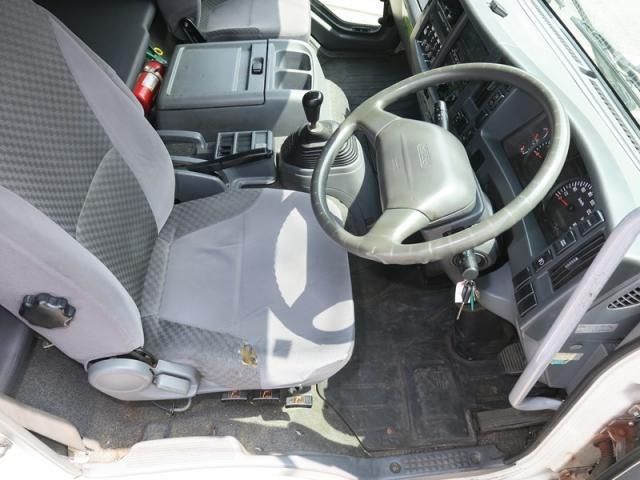 ISUZU FORWARD 2014 Image 31