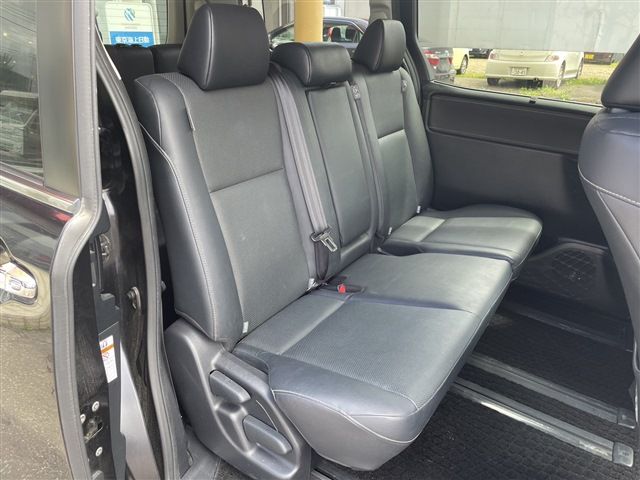 TOYOTA ESQUIRE 4WD 2014 Image 31