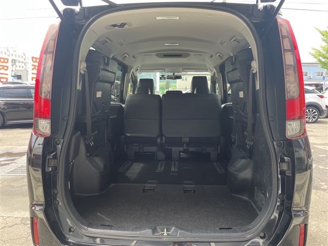 TOYOTA ESQUIRE 4WD 2014 Image 31