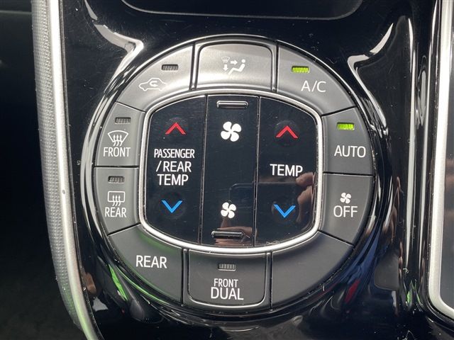 TOYOTA ESQUIRE 4WD 2014 Image 31