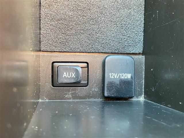 TOYOTA PRIUS 2009 Image 31