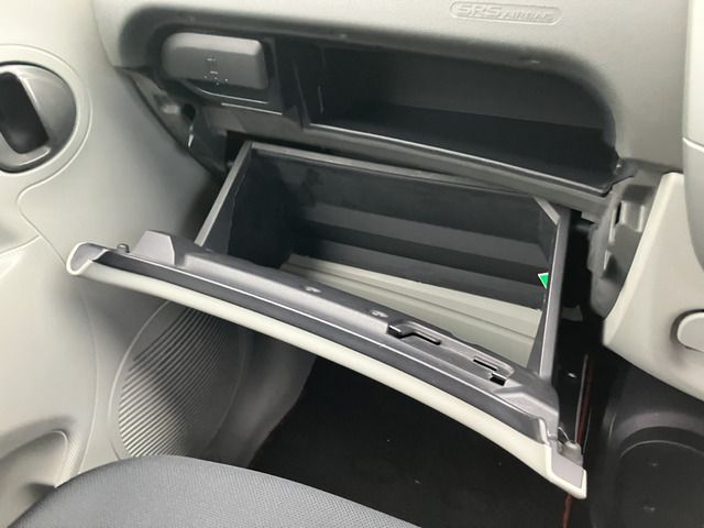 MITSUBISHI I 2010 Image 31