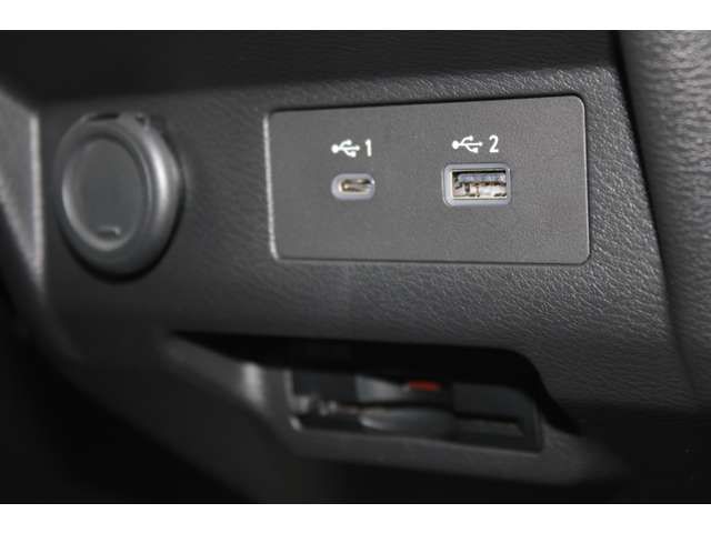 MITSUBISHI EK X EV 2022 Image 31