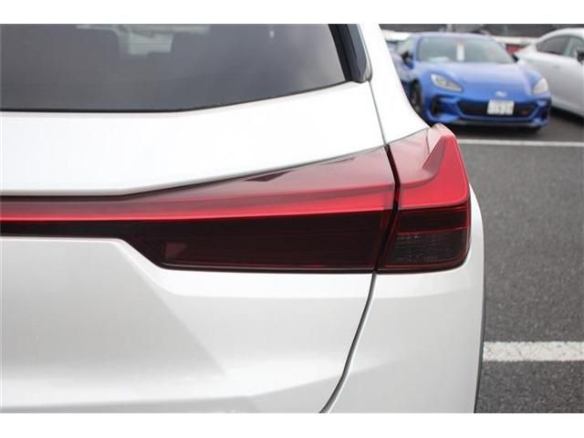 TOYOTA LEXUS UX250H 2018 Image 31