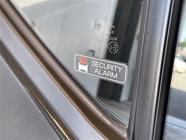 DAIHATSU MIRA E:S 2023 Image 31