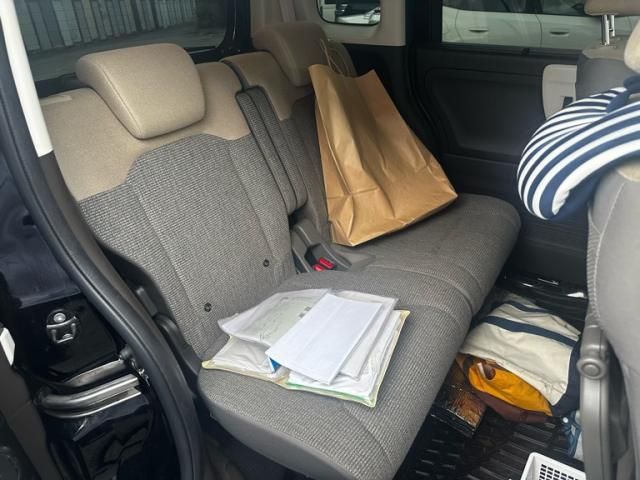 HONDA N BOX 2021 Image 31