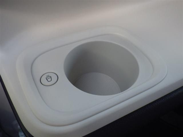 DAIHATSU MOVE CANBUS 4WD 2025 Image 31