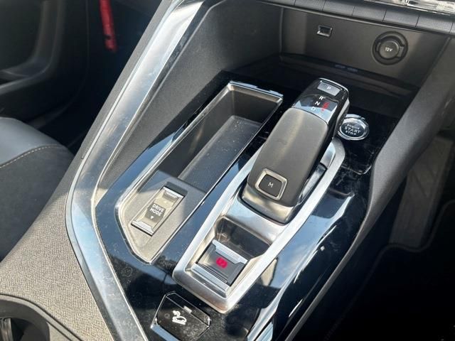 PEUGEOT 5008 2021 Image 31