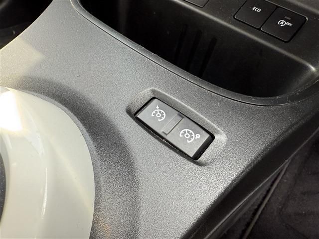 RENAULT TWINGO 2021 Image 31