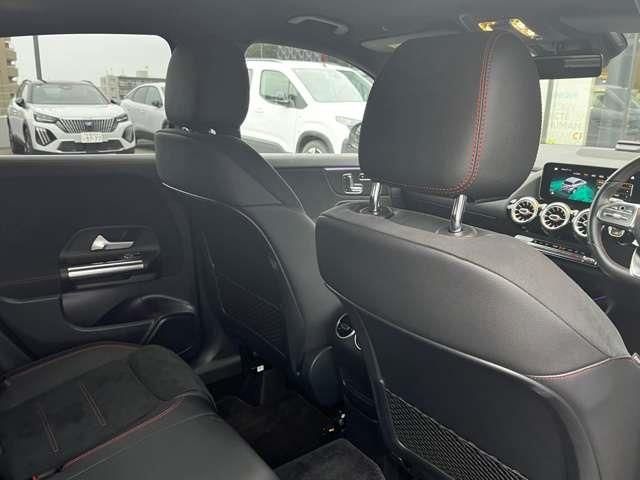 MERCEDES BENZ GLA CL 2020 Image 31