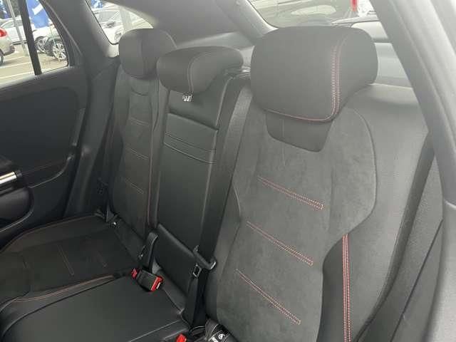 MERCEDES BENZ GLA CL 2020 Image 31