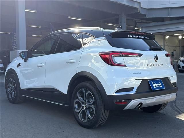 RENAULT CAPTUR 2021 Image 31