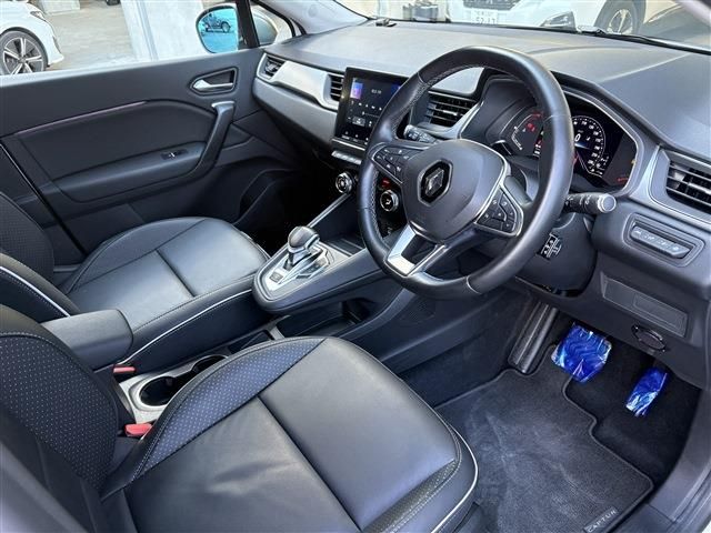 RENAULT CAPTUR 2021 Image 31