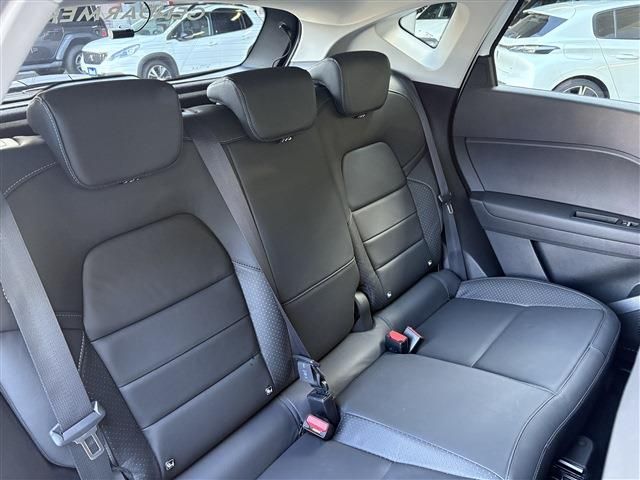 RENAULT CAPTUR 2021 Image 31