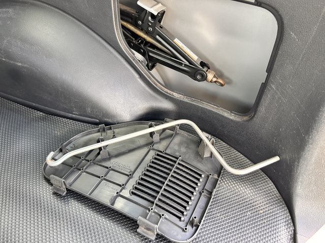 MAZDA FAMILIA VAN 2WD 2019 Image 31