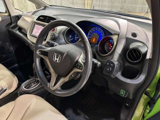 HONDA FIT HYBRID 2011 Image 31
